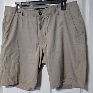 Under Armour Men's Beige/Tan Golf Shorts
